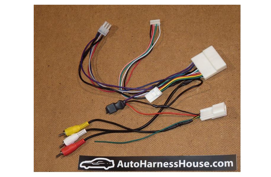 1. AutoHarnessHouse Aftermarket Headunit Installation Adapter compatible with Subaru 2016 2019 1